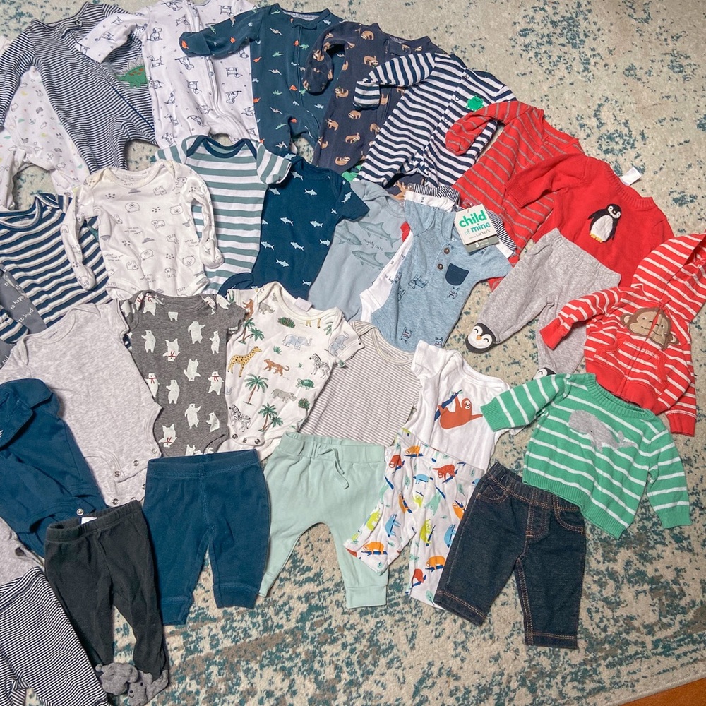 Newborn clothes bundle - Picture 3 of 6